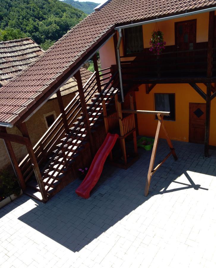 Hotel Penzion Adriana Rožňava Exterior foto